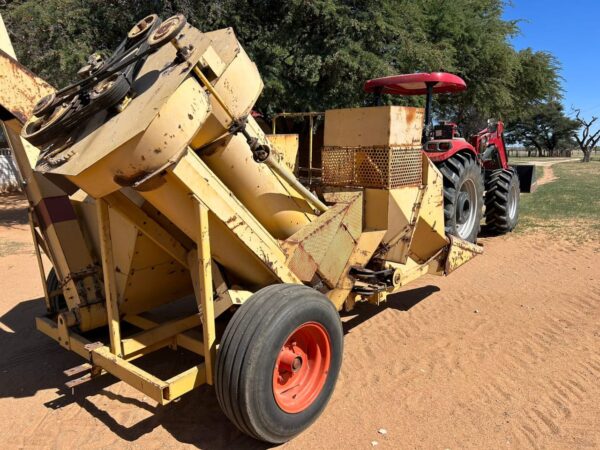 Futura Single Row Maize Harvester