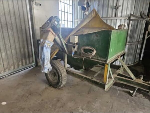 Mix out trailer (3 tons)