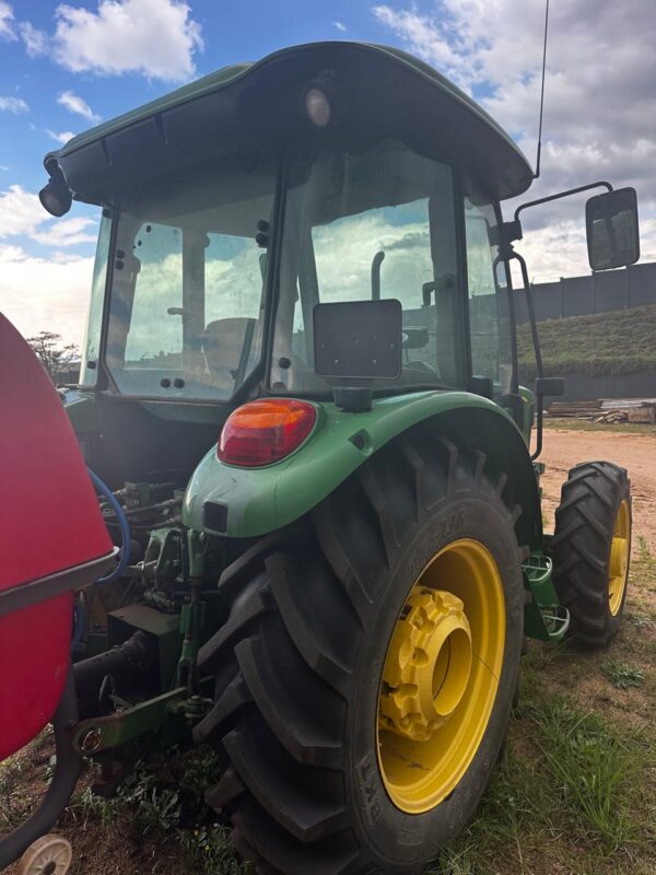 John Deere 5075e 4x4 Cab Tractor For Sale - Image 3