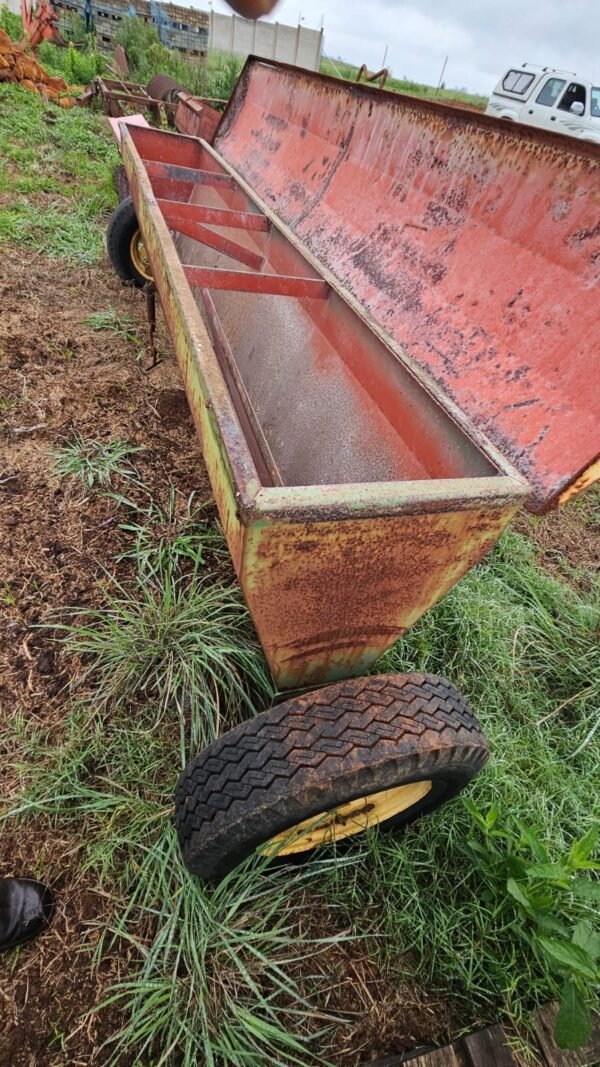 Falcon 3m Box Limespreader - Image 3