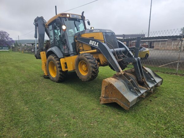 Bell 315SL TLB - Image 2