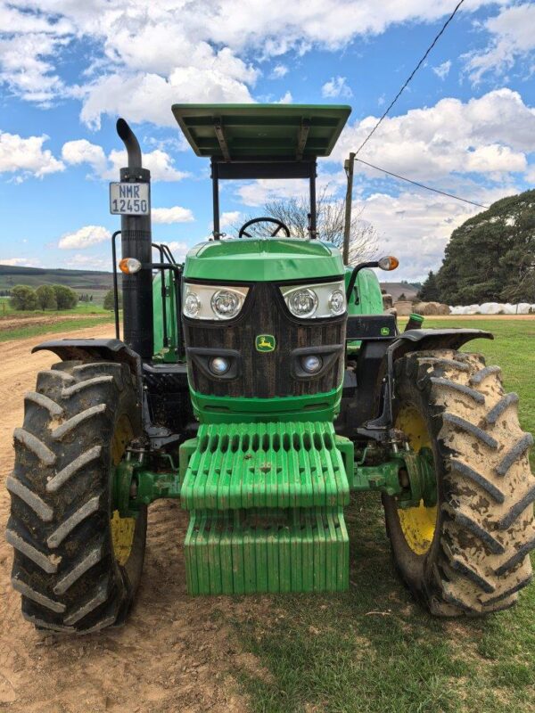 John Deere 6110M 2023 - Image 9