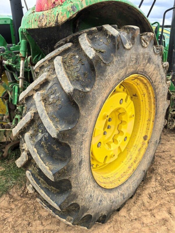John Deere 6110M 2023 - Image 13