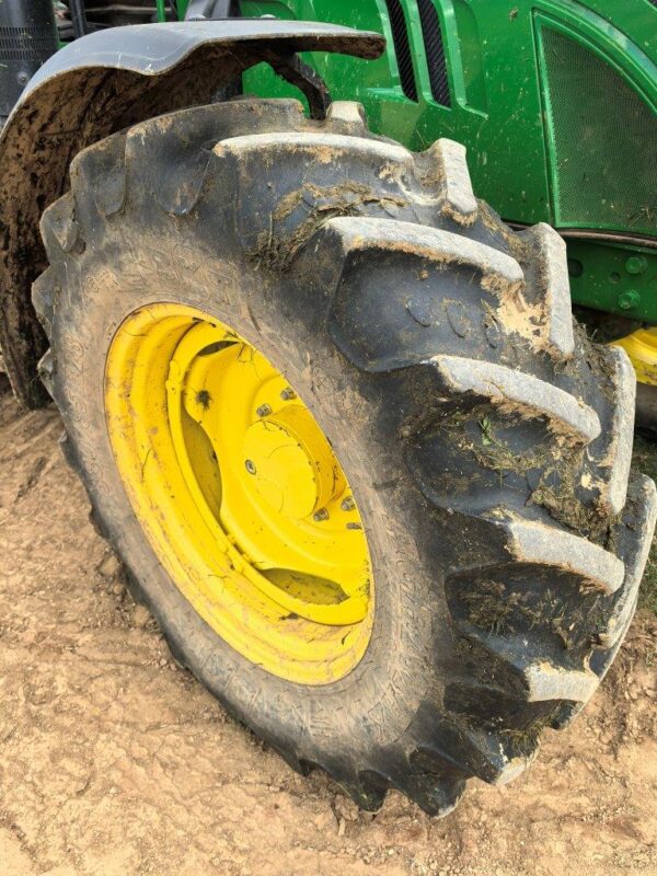 John Deere 6110M 2023 - Image 14