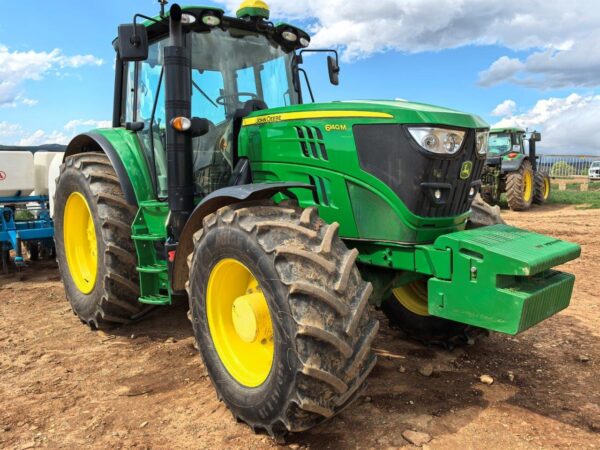 John Deere - 6140M - Image 4