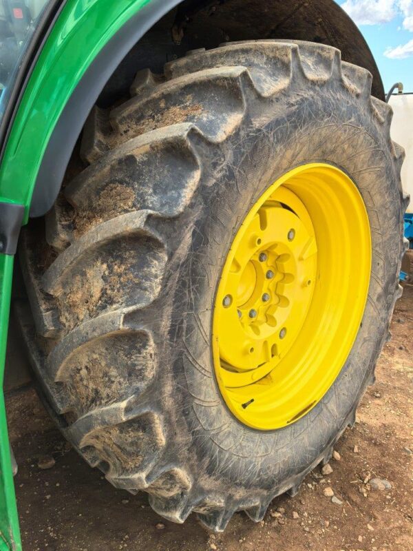 John Deere - 6140M - Image 10