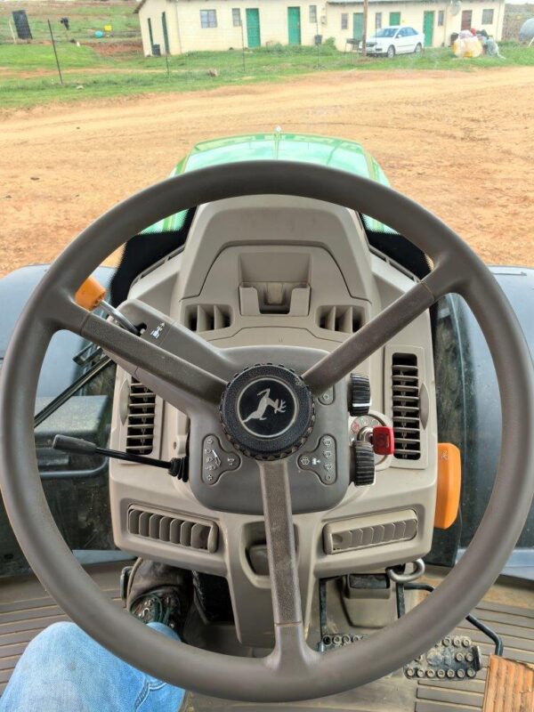 John Deere - 6140M - Image 16