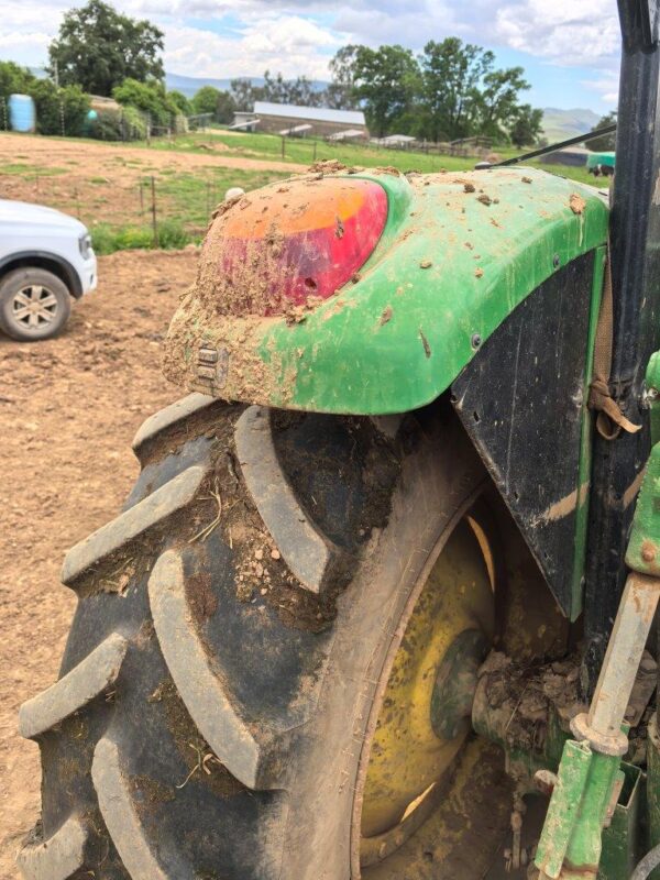 John Deere 6110M 2022 with Loader - Image 10
