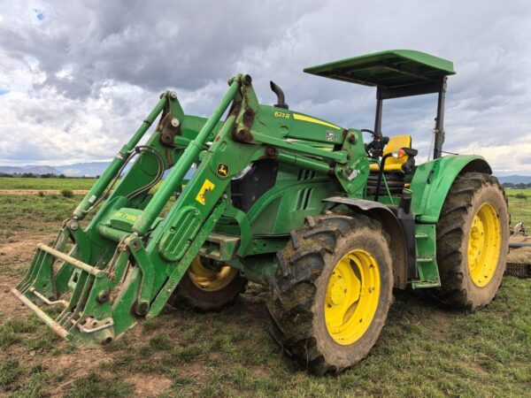 John Deere 6110M 2023 with Loader - Image 4