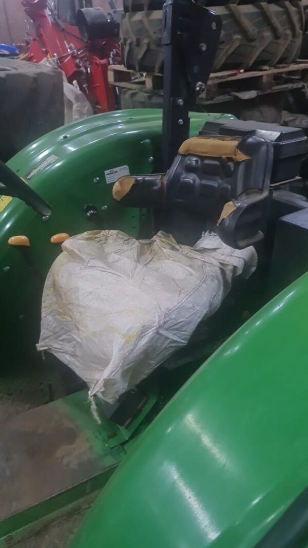 John Deere 5082e - Image 6