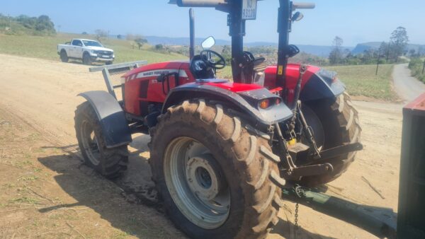 Massey Ferguson 6713 Tractor - Image 2