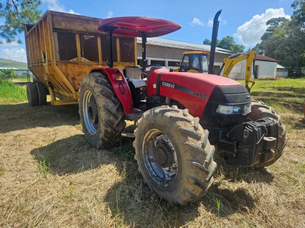 2018 Case JX95 Tractor – 5000 Hours | R280,000 + VAT