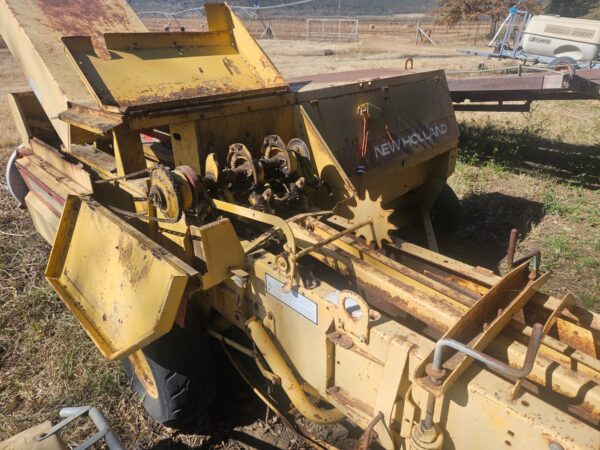 New Holland Square Baler – Fair | R45 000 + VAT - Image 9