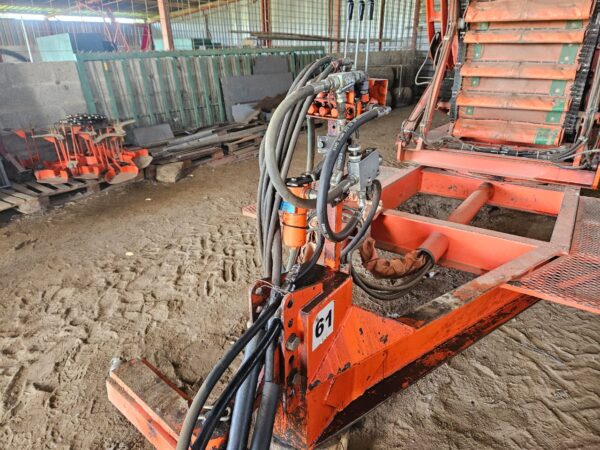 Turner Potato Lifter – Needs New Belts | R275,000 + VAT - Image 4