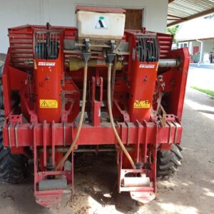 Second-hand Grimme GL 32 F Two Row Planter in South Africa