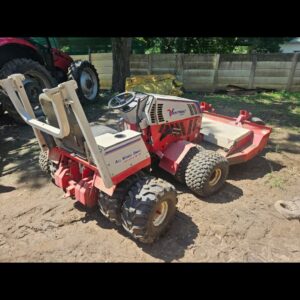 Used Ventrac AWD compact tractor with front-mounted mower deck – perfect for slope mowing and farm use in South Africa. R28 000 + VAT