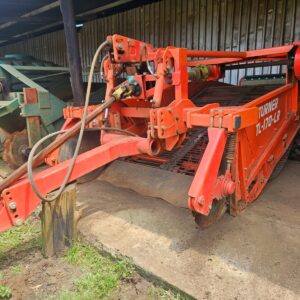 Turner TI 170 3 piont and draw bar potato lifter