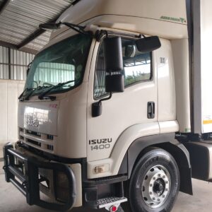 Isuzu 2016 FVS Auto