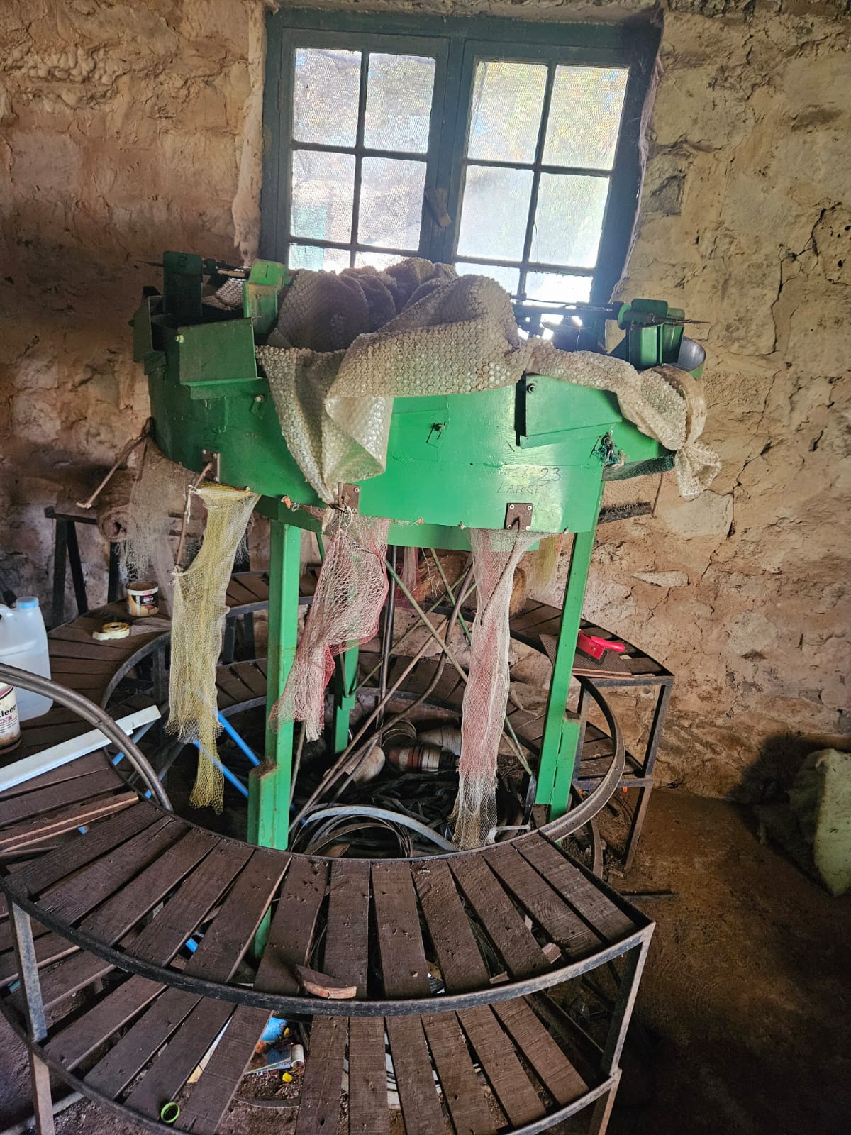 Kiwi Fruit Sorter R27,000.00 + VAT