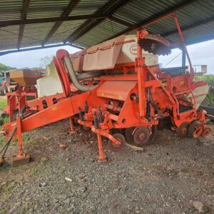 4 row PDM maxima kuhn planter