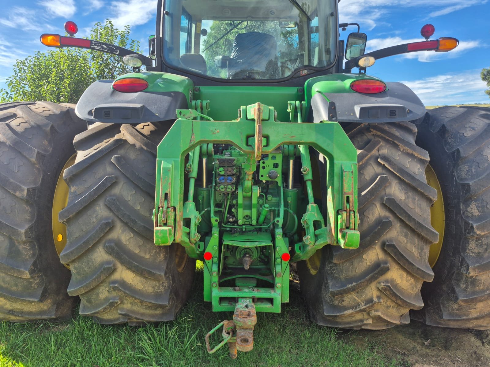 2014 John Deere 8245R 11,106 Hours KZN R1,200,000.00 + VAT - Image 4